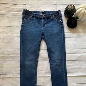 Ingrid & Isabel maternity jeans with side panels